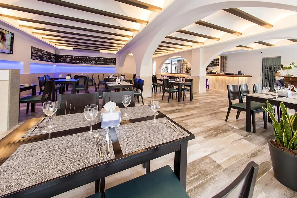 Hotel Tarba 샌안토니오 2*,  스페인